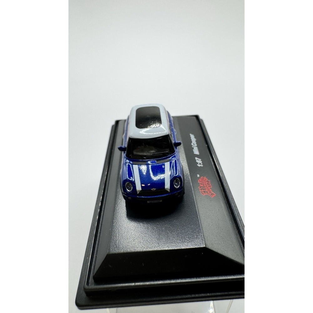 1:87 Kyosho Mini Cooper S Countryman F60 Island blue/ white Collection